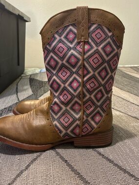 Roper Kids Brown Western Boots with Pink and Gray Diamond Print